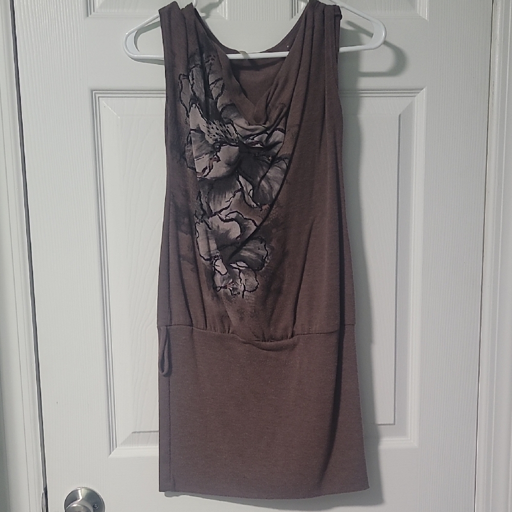 Bella D. Brown Sleeveless Dress with Floral Design